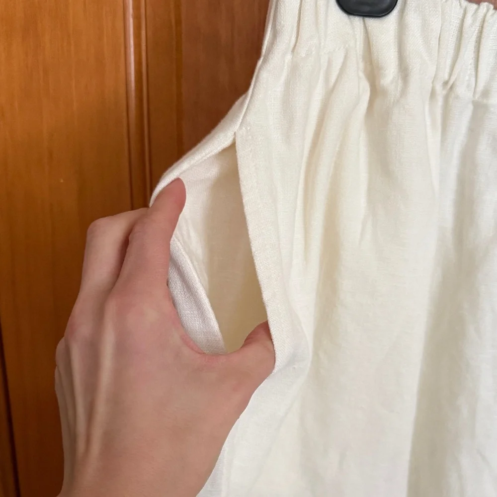 LA Relaxed White Linen Skirt - Picture 4 of 4